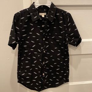 Tucker + Tate short sleeve button down shirt, size M 8-10, NWT